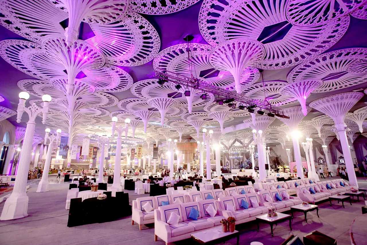 The Ritz by Ferns N Petals